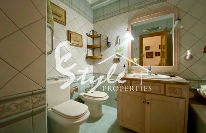 Resale - Apartamento - Torrevieja - Playa del Cura