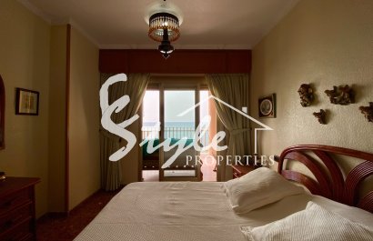 Resale - Apartamento - Torrevieja - Playa del Cura