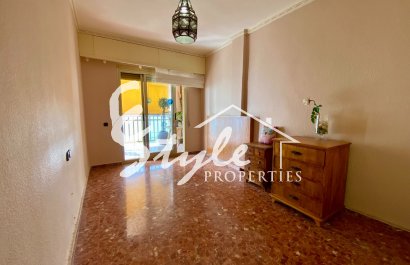 Resale - Apartamento - Torrevieja - Playa del Cura