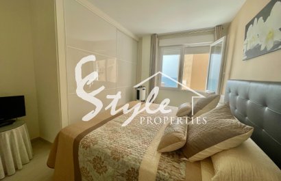 Resale - Apartamento - Torrevieja - Playa del Cura