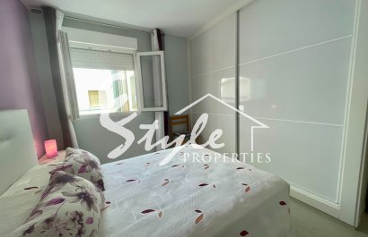 Resale - Apartamento - Torrevieja - Playa del Cura