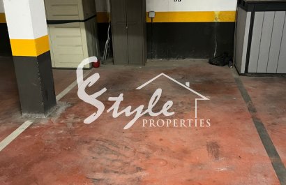 Resale - Apartamento - Punta Prima