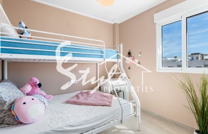 Resale - Apartamento - Orihuela-Costa - Los Dolses
