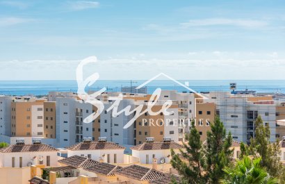 Resale - Apartamento - Orihuela-Costa - Los Dolses