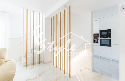 Вторичное жилье - Adosado - Torrevieja - Пунта Прима