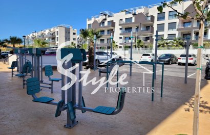 Resale - Apartamento - Orihuela Costa - Villamartin