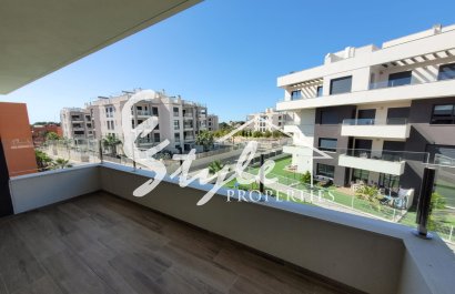 Resale - Apartamento - Orihuela Costa - Villamartin