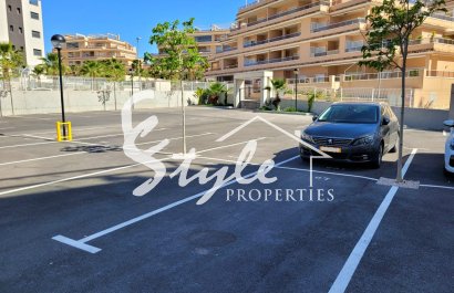 Resale - Apartamento - Orihuela Costa - Villamartin