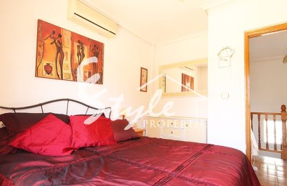 Resale - Villa - Orihuela-Costa - Villamartin