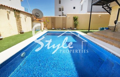 For sale 4 bedroom villa in Las Filipinas, Orihuela Costa, Costa Blanca. ID2752