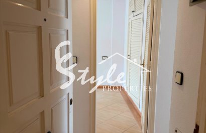 Resale - Apartamento - Torrevieja - Los Locos