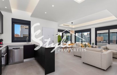 Resale - Semi - Detached Villa - Ciudad Quesada - La Marina