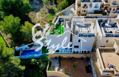 Resale - Villa - Orihuela-Costa - Villamartin