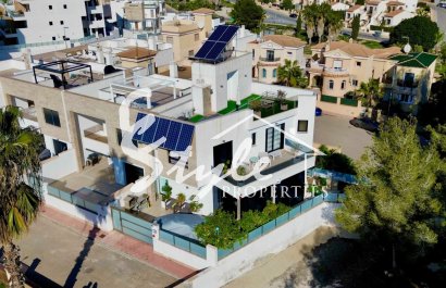 Resale - Villa - Orihuela-Costa - Villamartin