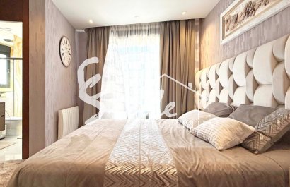 Resale - Villa - Orihuela-Costa - Villamartin