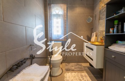 Resale - Villa - Las Ramblas Golf - Las Ramblas