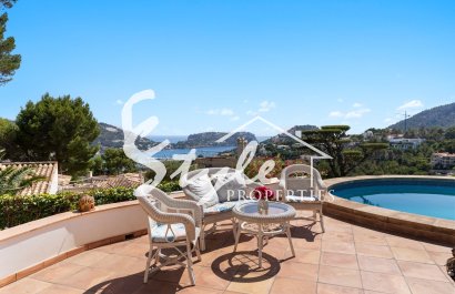 Resale - Villa - Port d'Andratx - Andratx