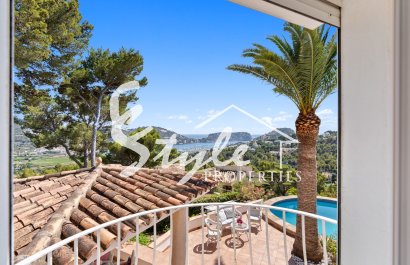 Resale - Villa - Port d'Andratx - Andratx