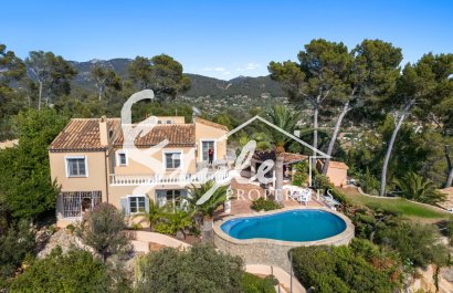 Resale - Villa - Port d'Andratx - Andratx