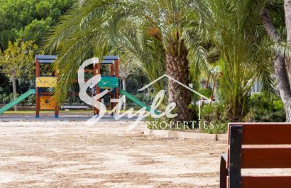 Resale - Adosado - Orihuela-Costa - La Zenia