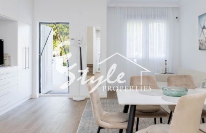 Resale - Adosado - Orihuela-Costa - La Zenia- Orihuela costa