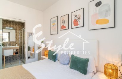 Resale - Apartamento - Orihuela-Costa - PAU 26