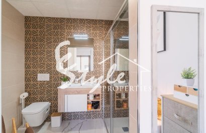 Resale - Apartamento - Orihuela-Costa - PAU 26