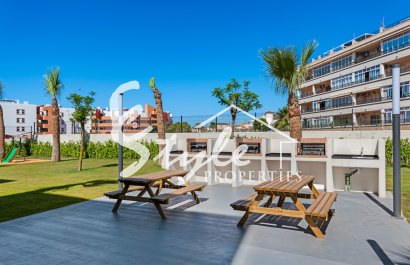 Resale - Apartamento - Orihuela-Costa - Playa Flamenca