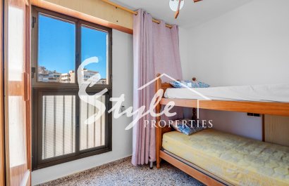 Resale - Apartamento - Arenales del Sol - Segunda linea playa