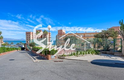 Resale - Apartamento - Arenales del Sol - Segunda linea playa