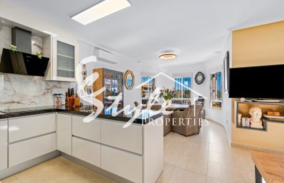 Reventa - Villa - Guardamar - El Raso