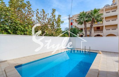 Reventa - Villa - Orihuela-Costa - Playa Flamenca
