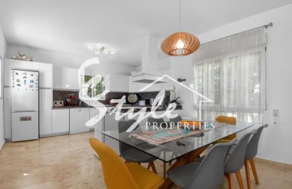 Resale - Villa - Orihuela-Costa - Las Ramblas