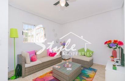 Reventa - Semi - Detached Villa - Mil Palmeras - Riomar