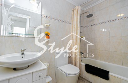 Reventa - Semi - Detached Villa - Mil Palmeras - Riomar