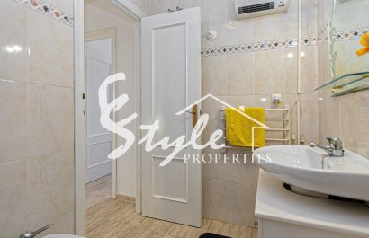 Reventa - Semi - Detached Villa - Mil Palmeras - Riomar