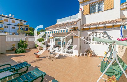 Reventa - Semi - Detached Villa - Mil Palmeras - Riomar