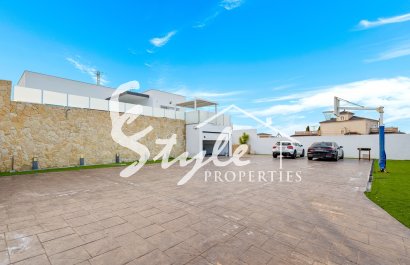Reventa - Villa - Algorfa (montemar) - Algorfa