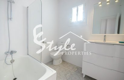 Reventa - Villa - San Miguel De Salinas