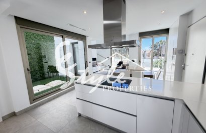 Reventa - Villa - Villamartin, Orihuela Costa - Villamartin