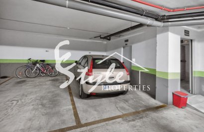 Resale - Apartment - Orihuela-Costa - Playa Flamenca