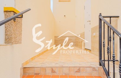 Resale - Villa - Los Balcones