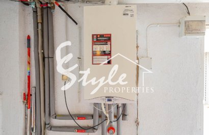 Resale - Villa - Los Balcones