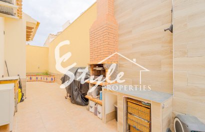 Resale - Villa - Los Balcones