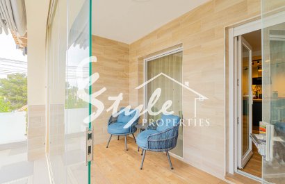 Resale - Villa - Los Balcones