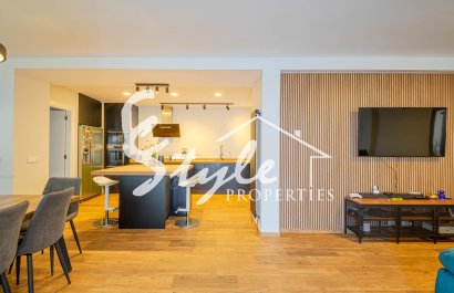 5 bedroom Modern Villa with Private Pool and Terrace en Balcones, Los Altos., Torrevieja.  ID 2694