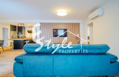 Resale - Villa - Los Balcones