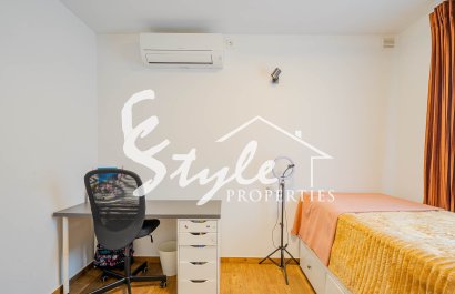 Resale - Villa - Los Balcones