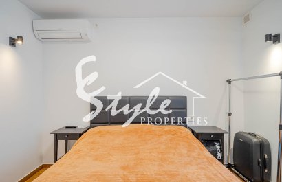 Resale - Villa - Los Balcones