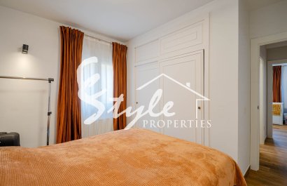 Resale - Villa - Los Balcones